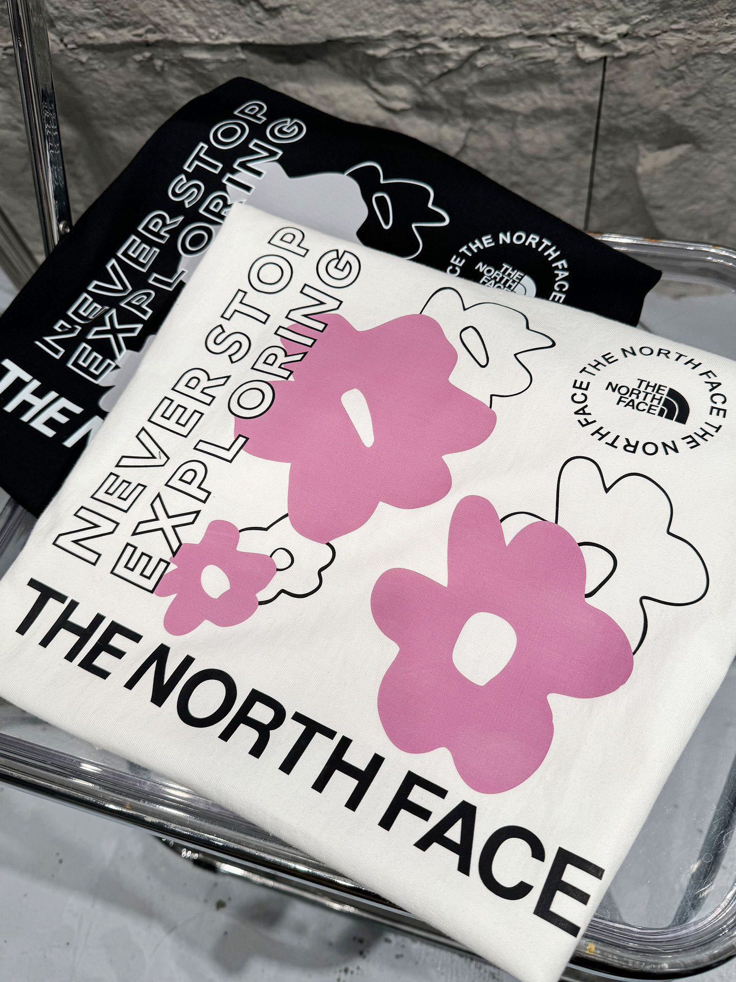ザ・ノースフェイス「The North Face」 バックプリントTシャツ