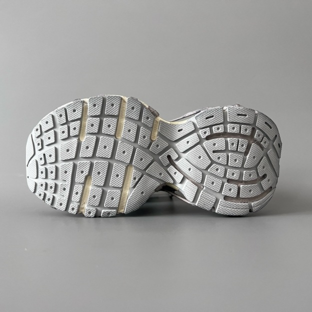 バレンシアガ「Balenciaga」Phantom Sneaker 3XL バンドデザイン ダディシューズ