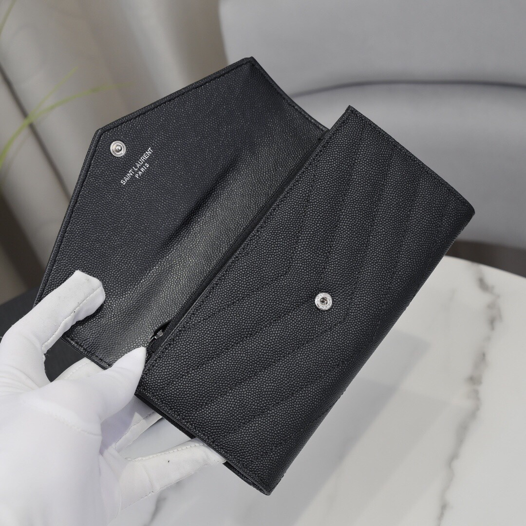 サンローラン「Saint Laurent」カサンドラ マトラッセ ラージ フラップウォレット
