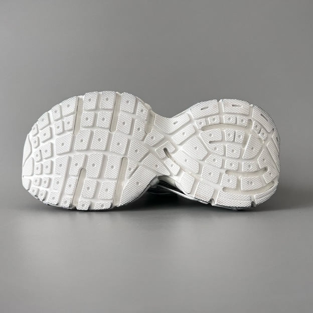 バレンシアガ「Balenciaga」Phantom Sneaker 3XL バンドデザイン ダディシューズ