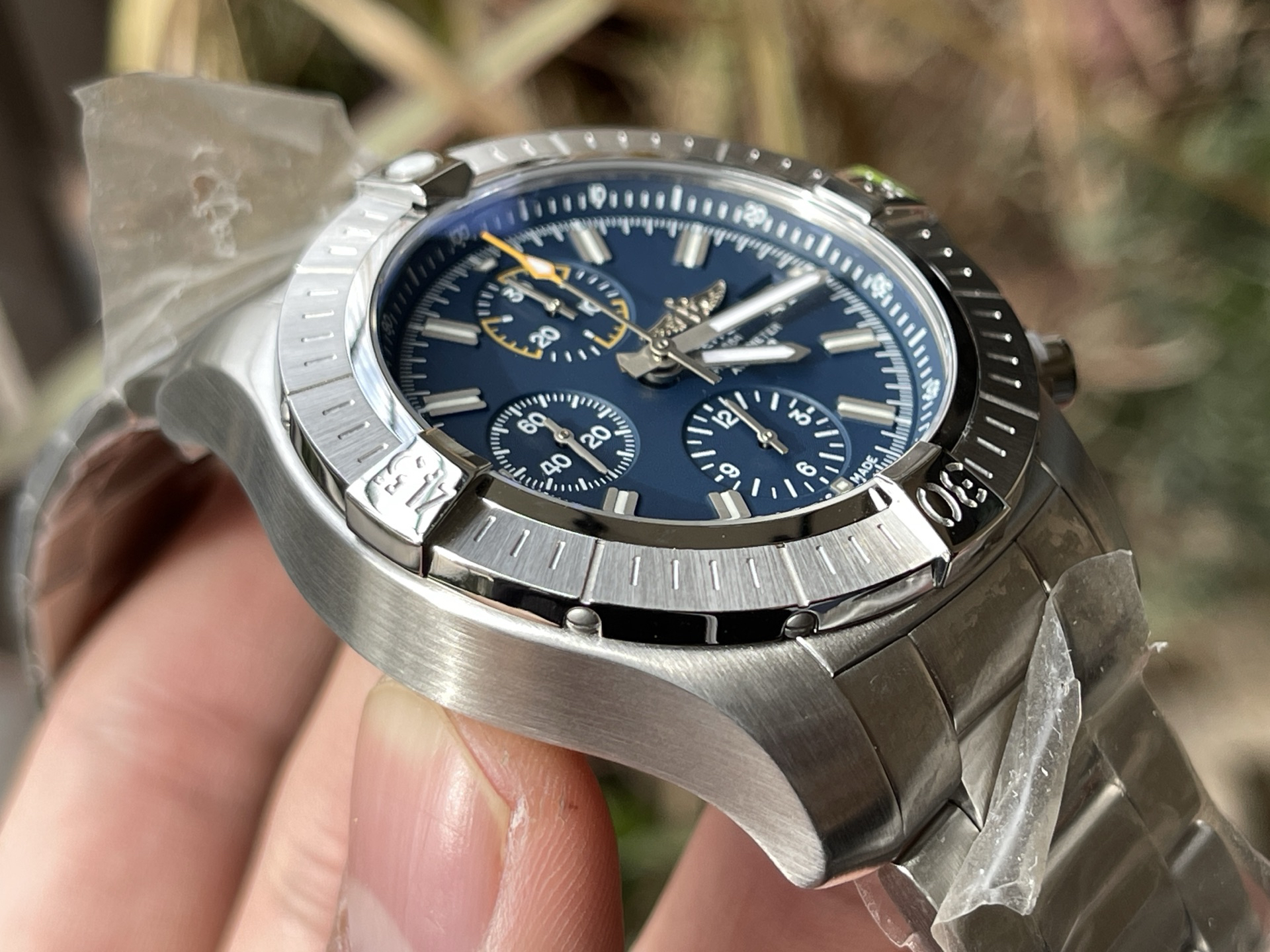 ブライトリング「Breitling」アベンジャー B01 クロノグラフ 44mm 腕時計