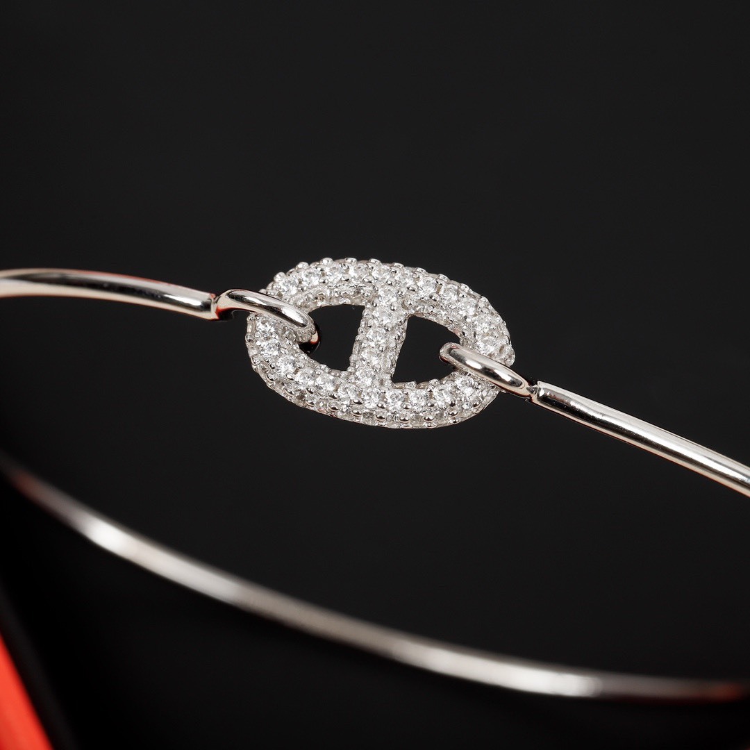 エルメス「Hermès」 Pigalle Émail & Diamond ブレスレット