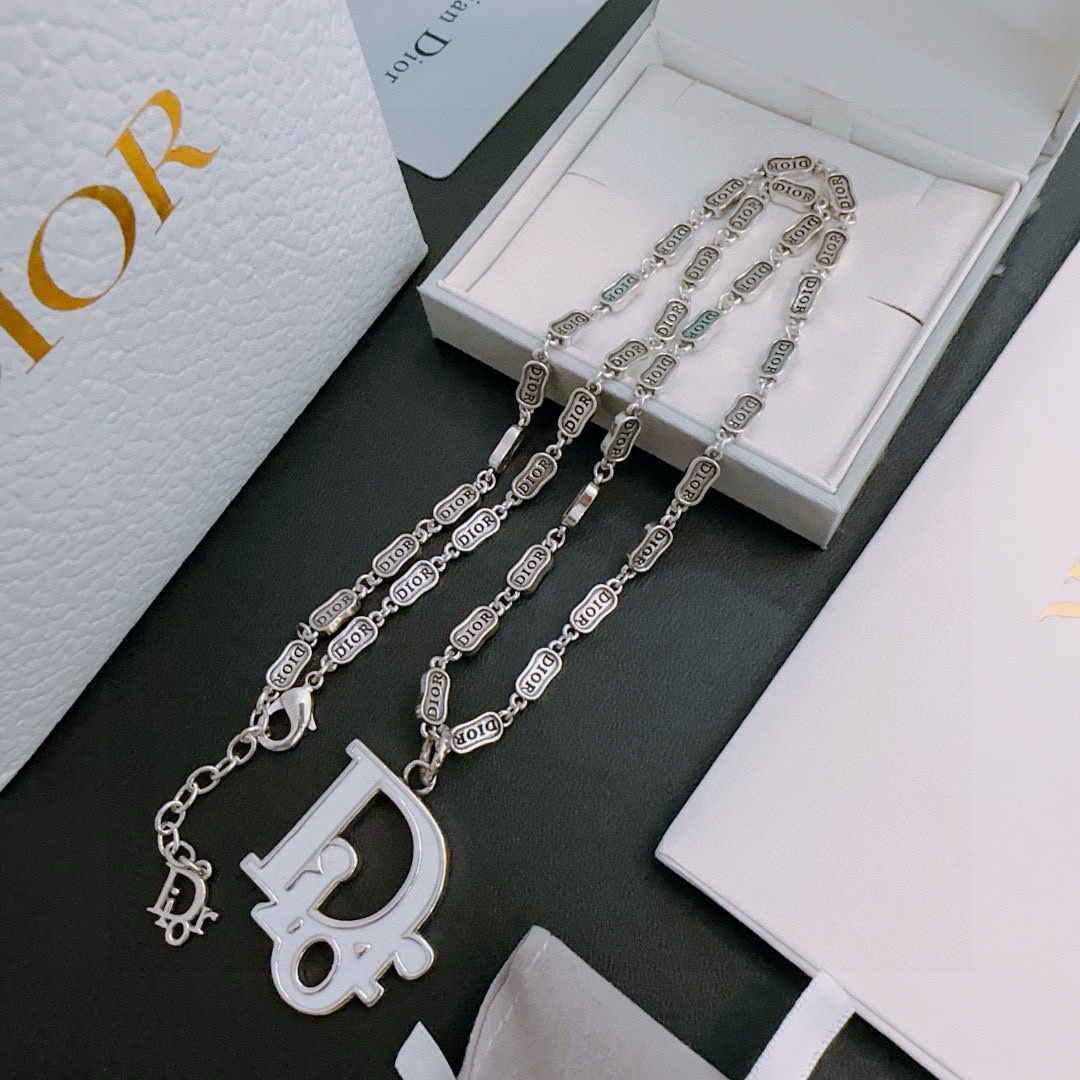 ディオール「Dior」Rock & Punk ヴィンテージ シルバーネックレス