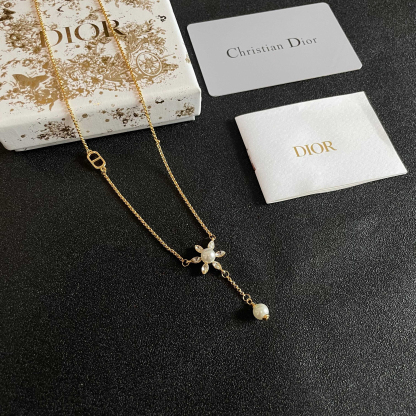 ディオール「Dior」Vintage ハート&ビー ネックレス