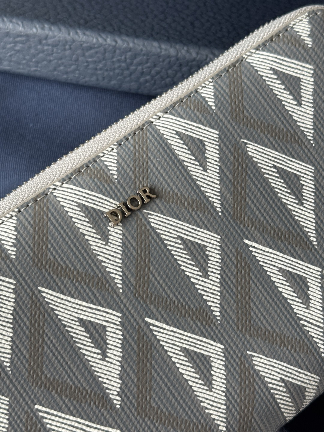 ディオール「Dior」ジップアラウンド ロングウォレット