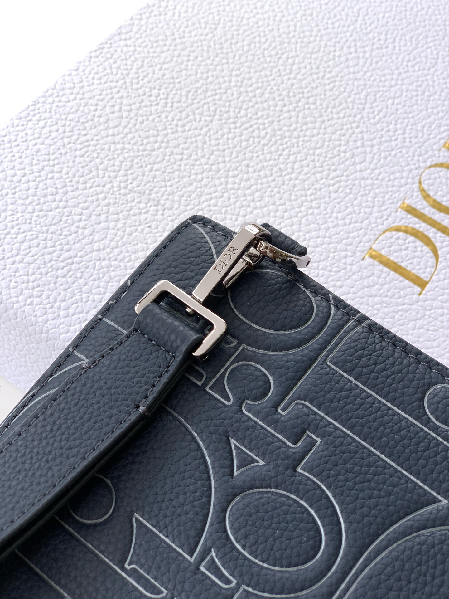 ディオール「Dior」ボウル ポーチ