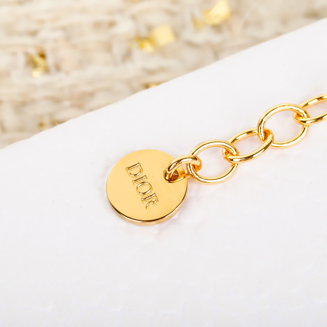 ディオール「Dior」 25 Cruise Collection CDイニシャルチャームブレスレット