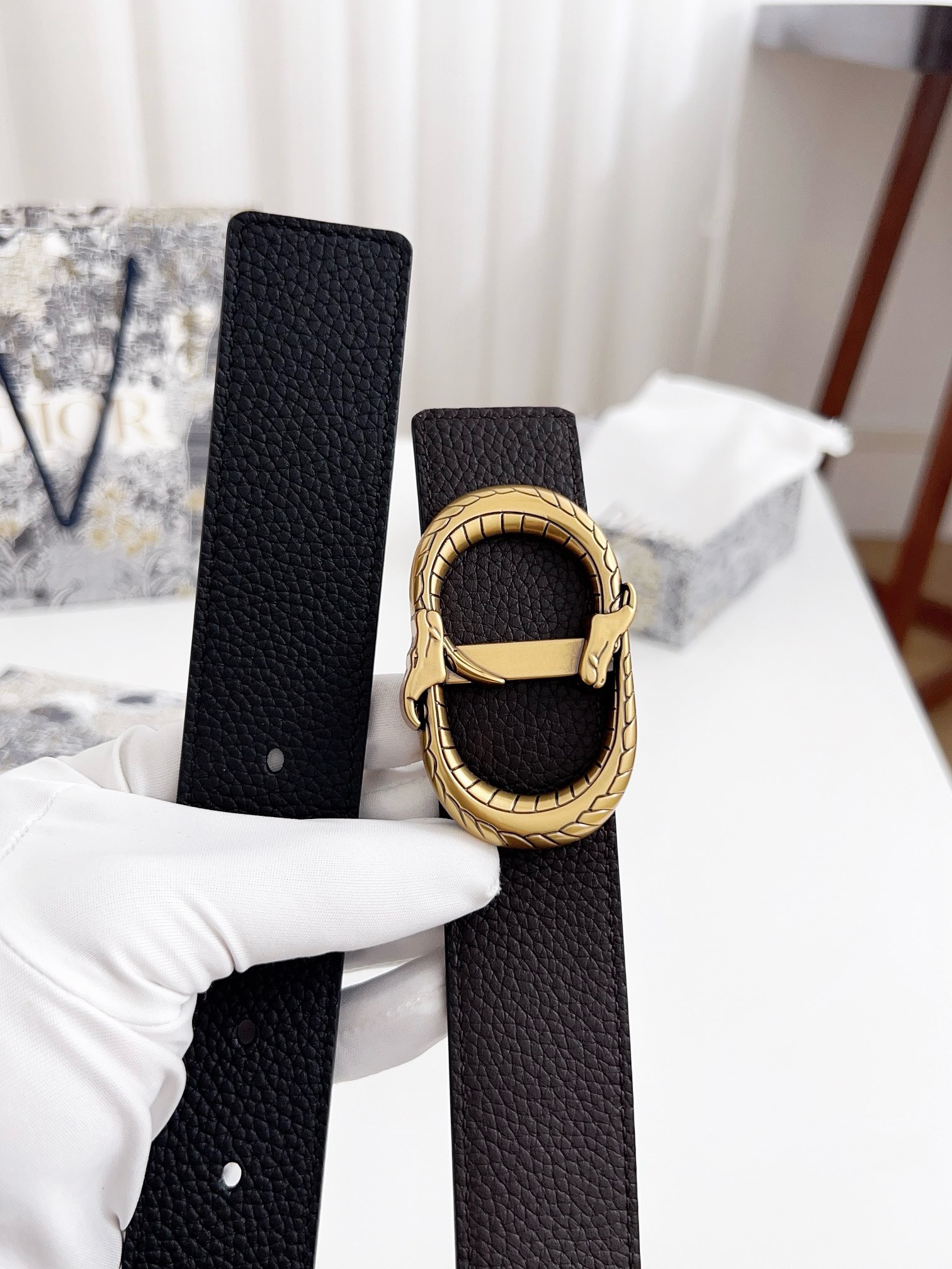 ディオール「Dior」リバーシブル リジーカーフレザーベルト100CM