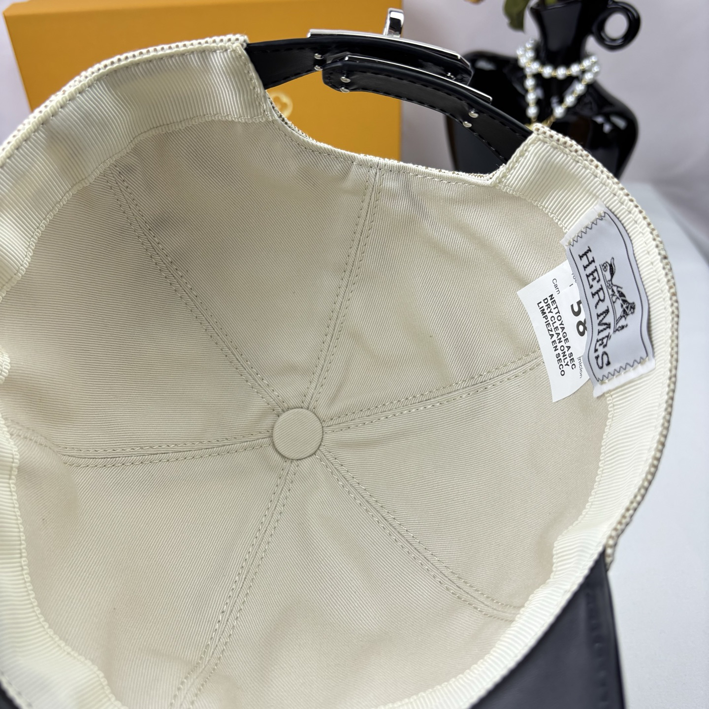 エルメス「Hermès」ユニセックス ベースボールキャップ