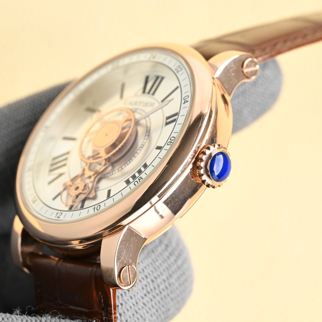 カルティエ「Cartier」CARTIERアースシリーズ腕時計45mm