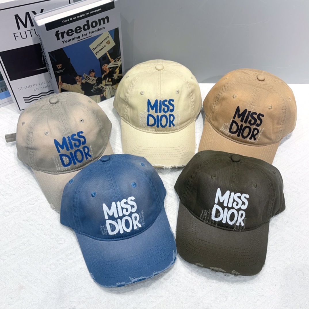 ディオール「Dior」2025 クラシックコレクション ベースボールキャップ