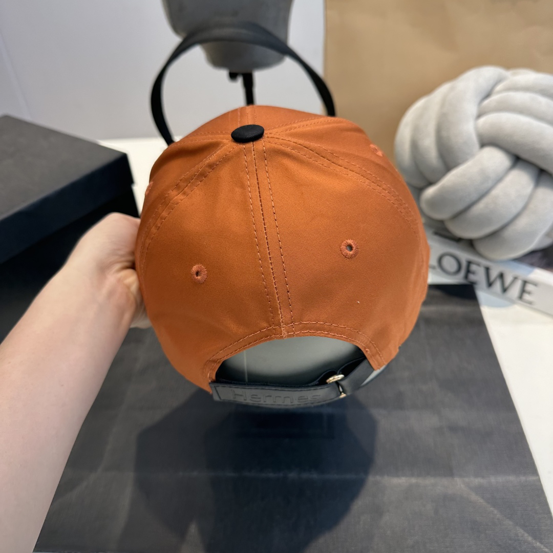 エルメス「Hermès」 Limited Edition エンブロイダリー ベースボールキャップ