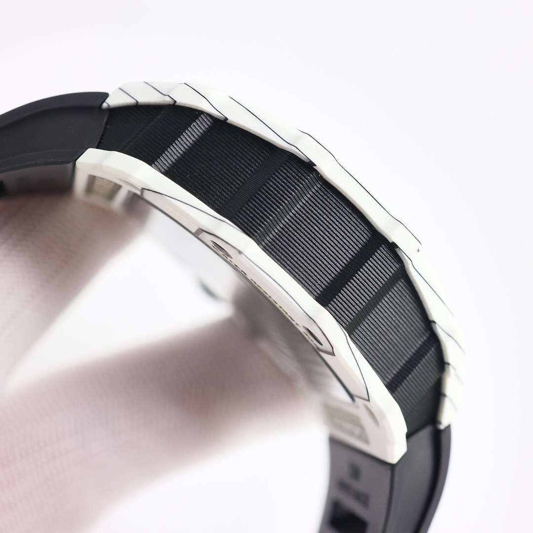 リシャール・ミル［Richard Mille］一体陀飞轮腕表49.94×44.50mm