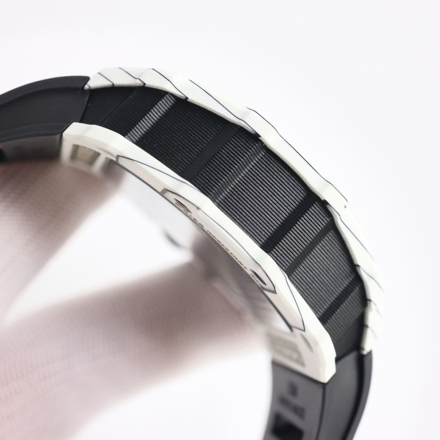 リシャール・ミル［Richard Mille］一体陀飞轮腕表49.94×44.50mm