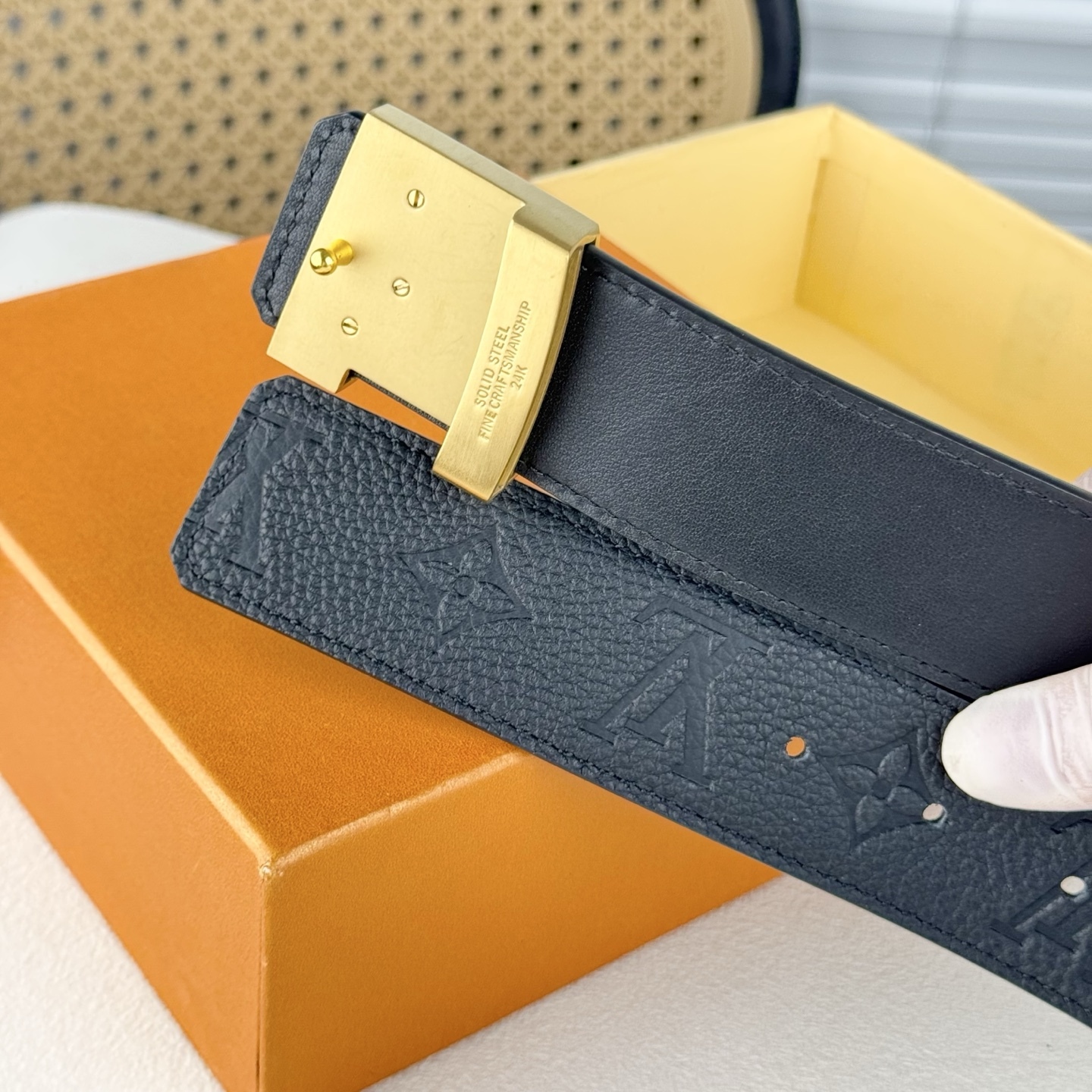 ルイ・ヴィトン「Louis Vuitton」DIMENSION 4.0 レザーベルト