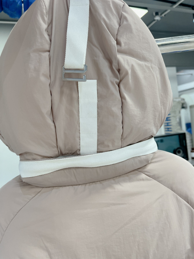 カナダグース「Canada Goose」秋冬フード付きダウンジャケット