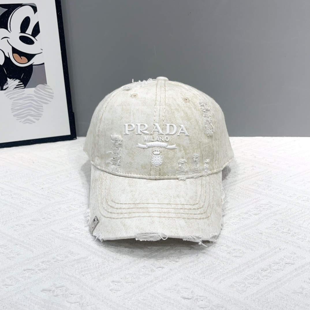 プラダ「Prada」Re-Nylon Baseball Cap