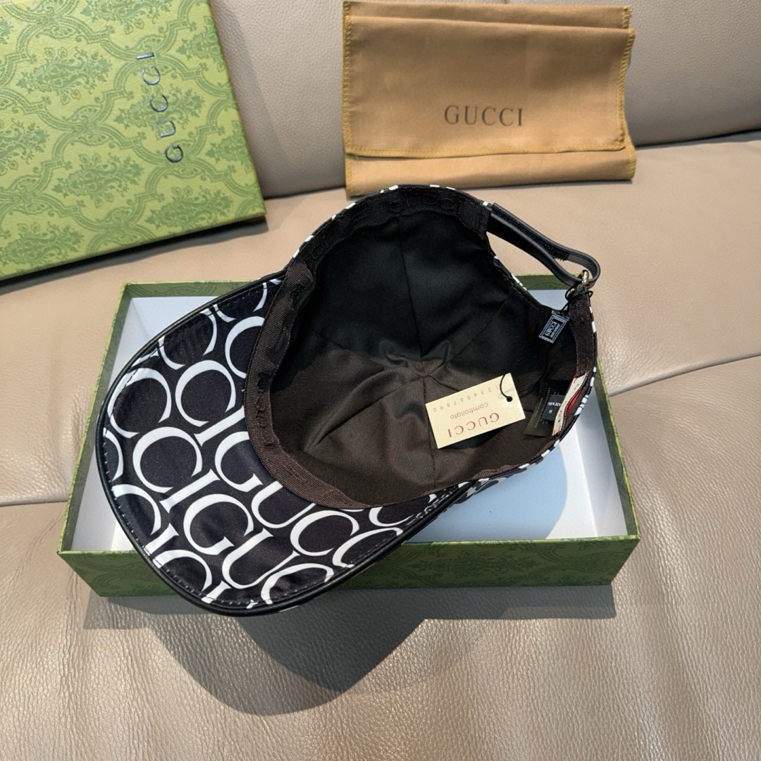 グッチ「Gucci」GG Baseball Cap