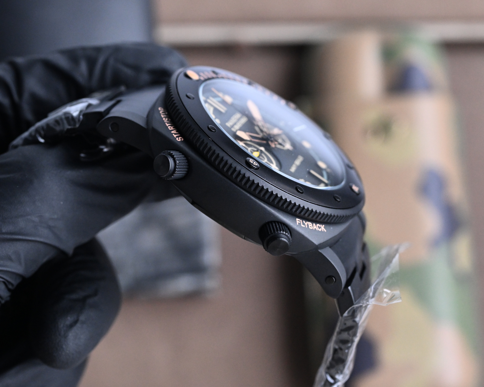 パネライ「Panerai」BMG-TECH™ 47 mmプロフェッショナル潜水式オープンワークウォッチ