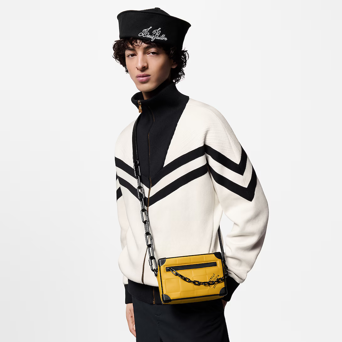 LOUIS VUITTON（ルイヴィトン）ミニソフトトランク