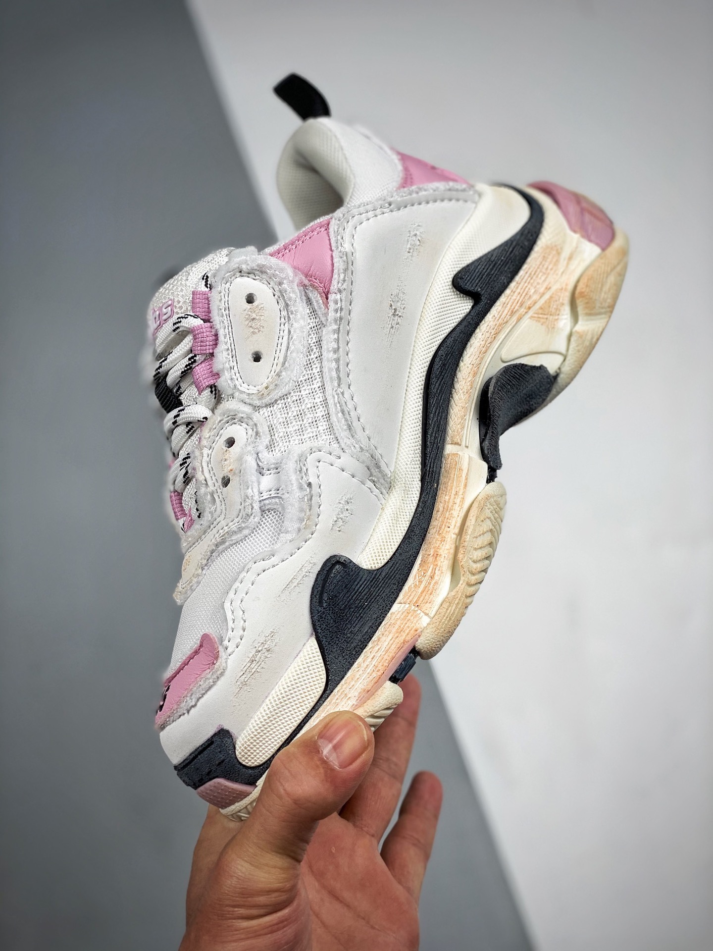 バレンシアガ「Balenciaga」aris世家 Track Round-Toe シューズ