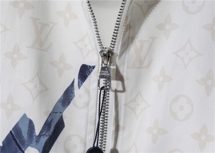 ルイ・ヴィトン「Louis Vuitton」2024秋冬 クラシックロゴ ラウンドネックジャケット メンズアウター