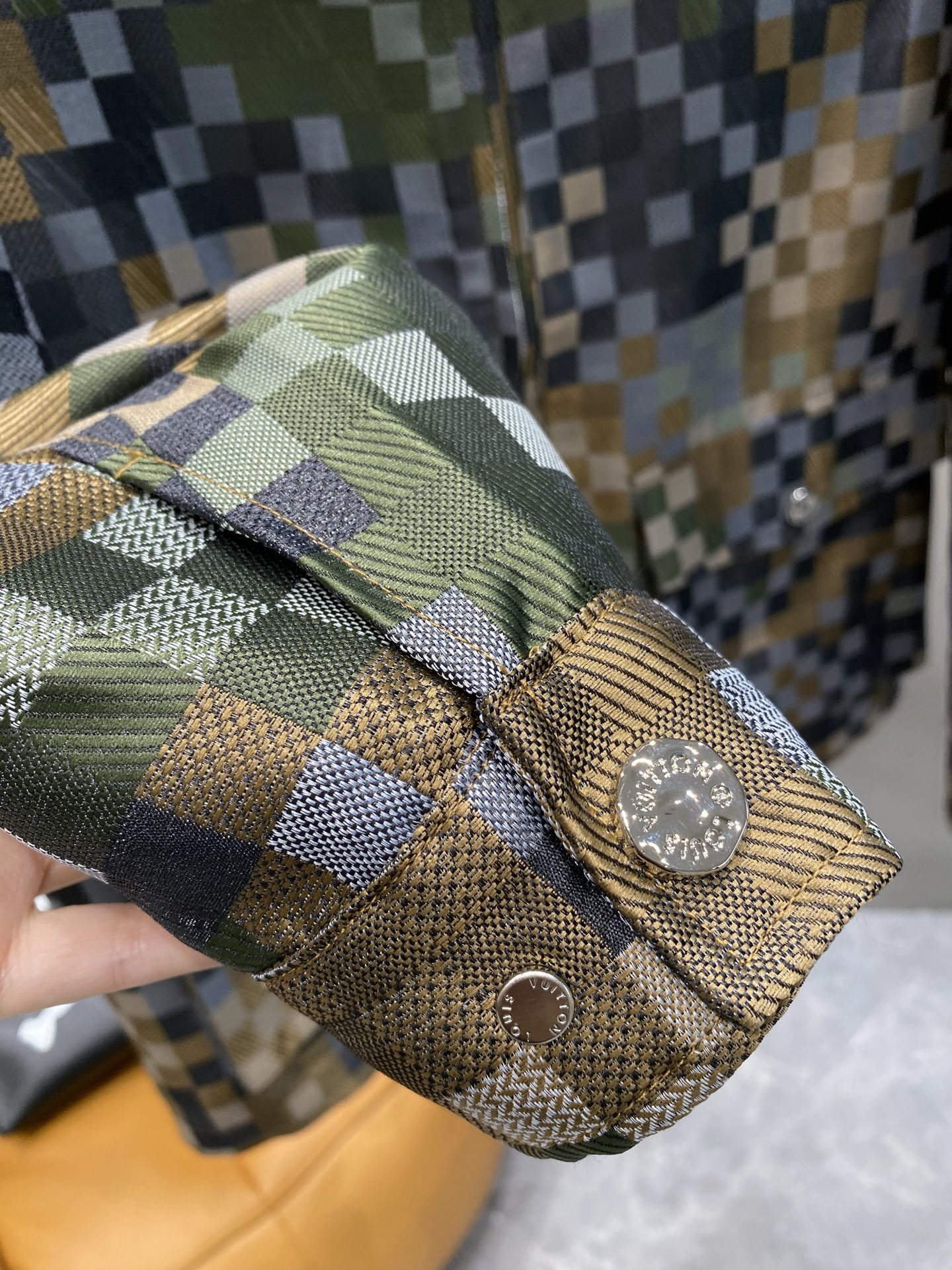 ルイ・ヴィトン「Louis Vuitton」 2025 春夏 カラー ブロック チェック ジャケット