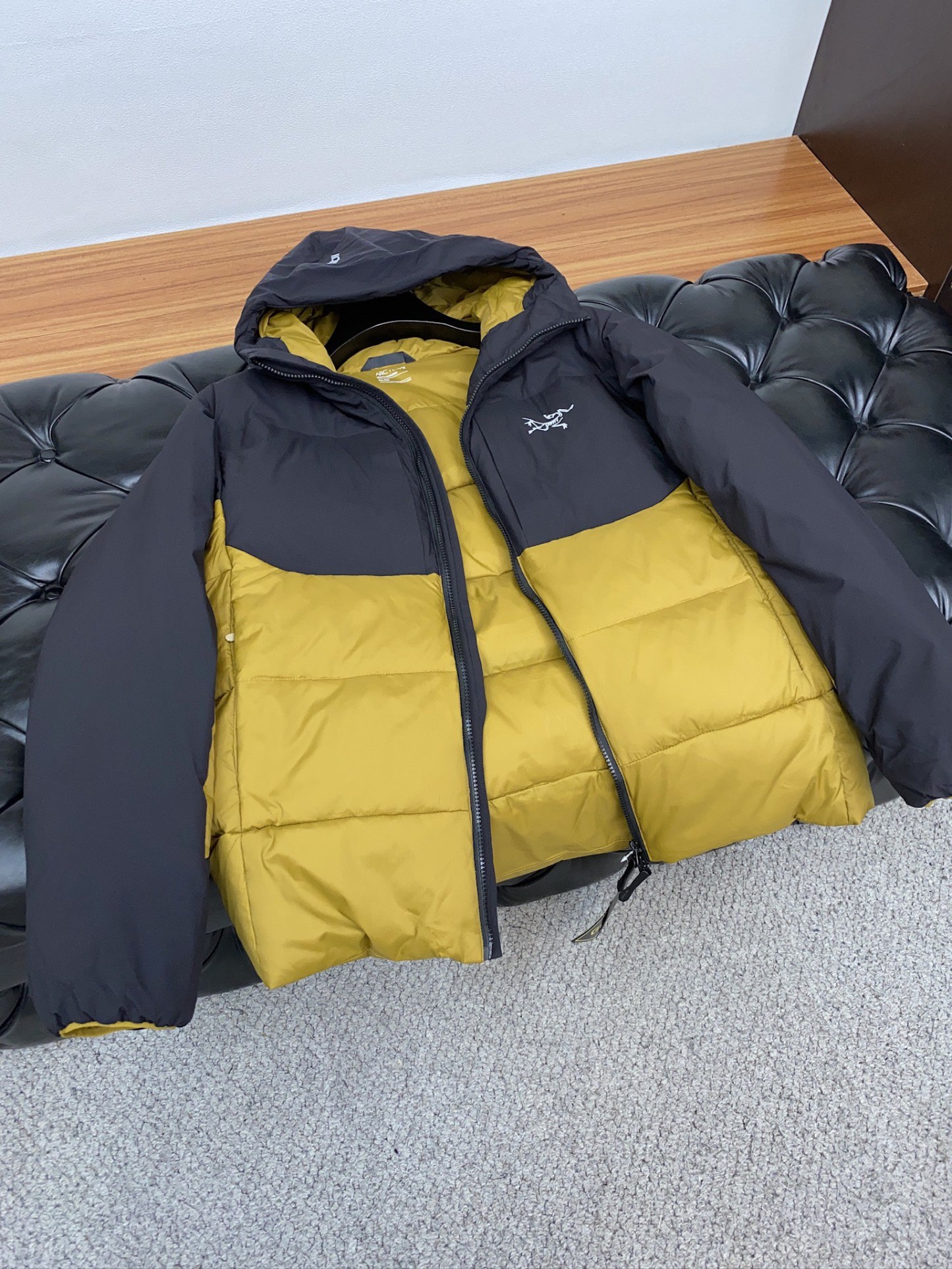アークテリクス「ARC'TERYX」Thorium SV ダウンジャケット メンズ