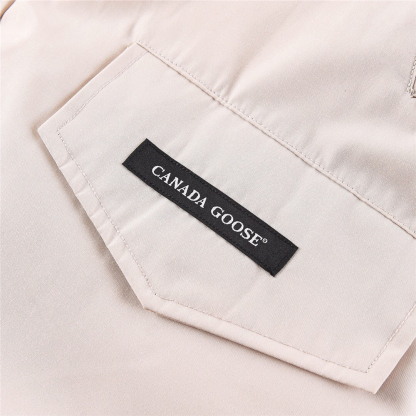 カナダグース「Canada Goose」ユニセックス プレミアムダウンコート