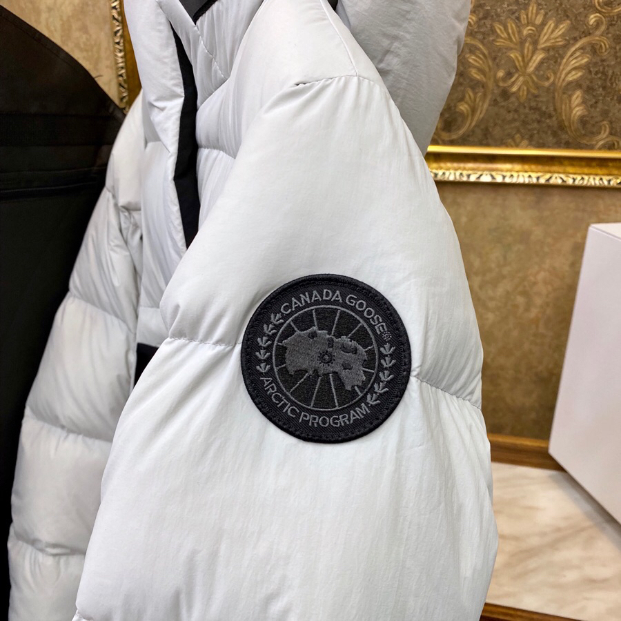 カナダグース「Canada Goose」 ユニセックス エクストリームコールドダウンコート