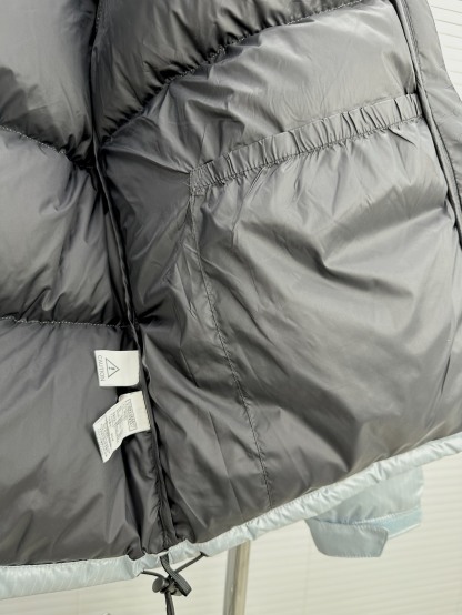 ザ・ノースフェイス「The North Face」Nuptse 1996 ダウンジャケット