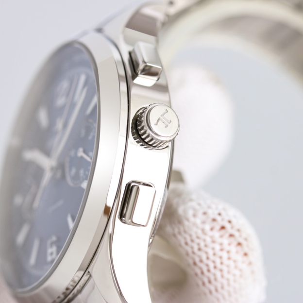 ジャガー・ルクルト［Jaeger-LeCoultre］ノーストラシリーズ 42MM