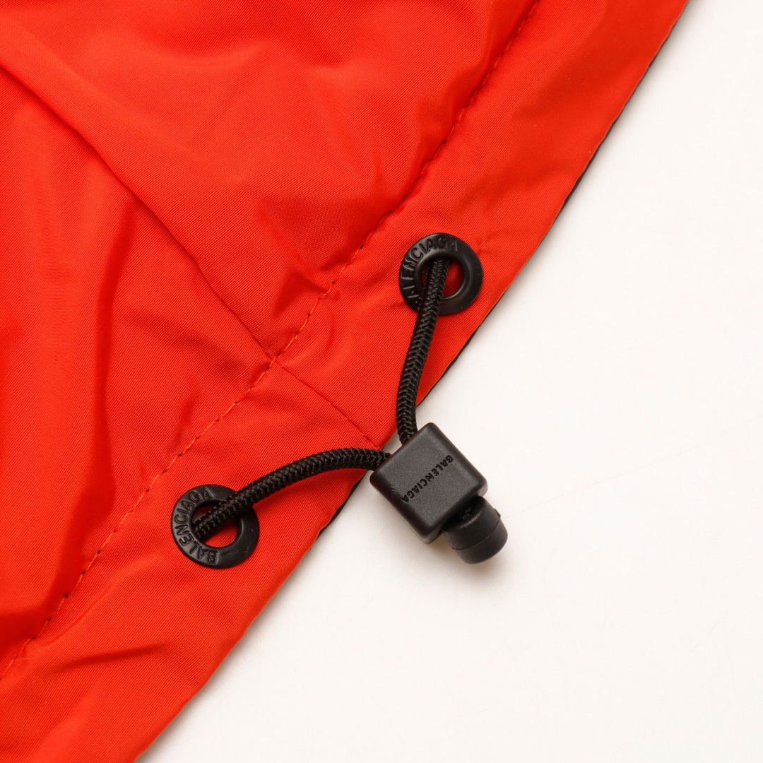 バレンシアガ「Balenciaga」‌ BLCG 24FW 3B リバーシブル ダウンジャケット