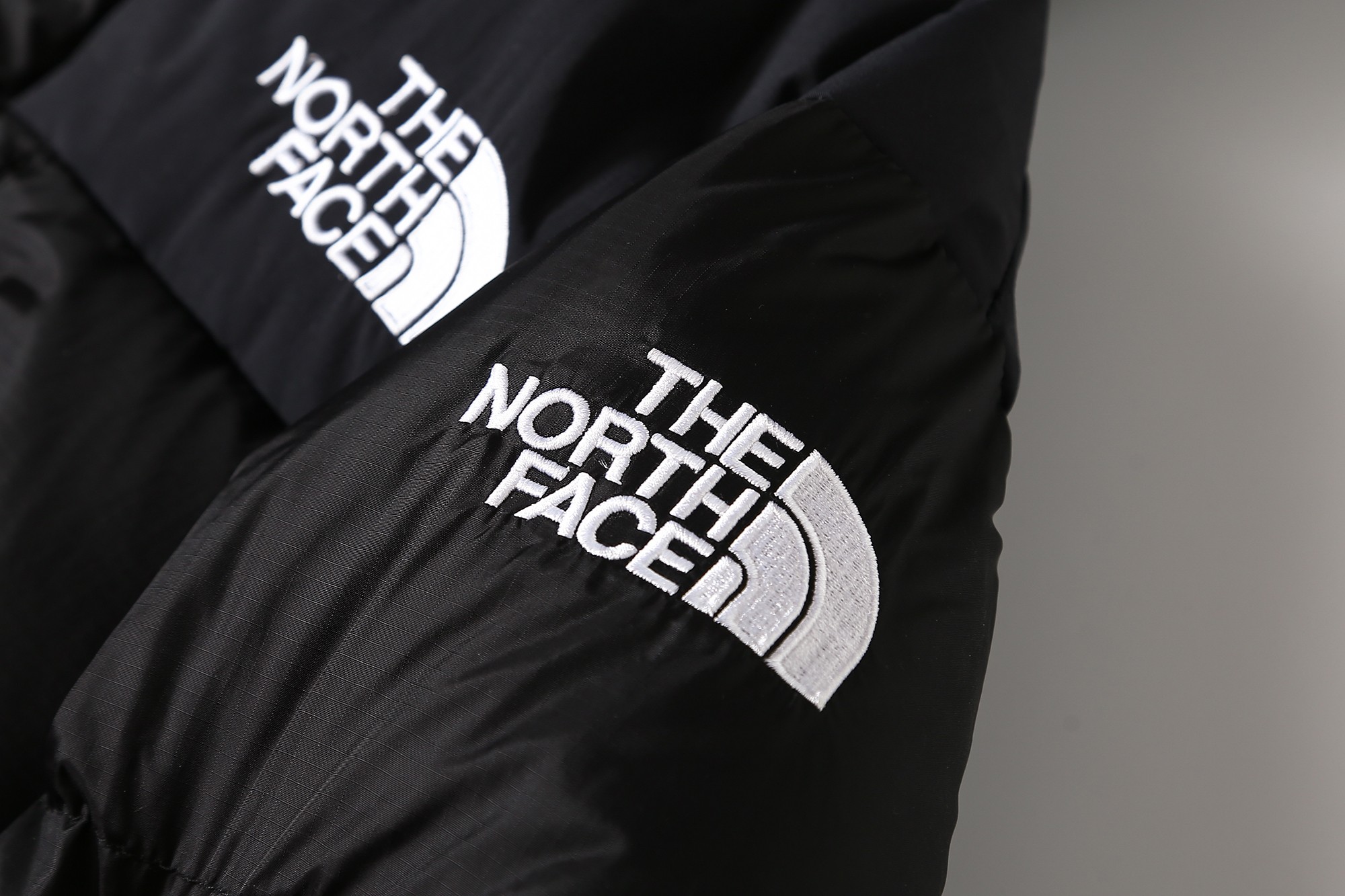 ザ・ノースフェイス「The North Face」ヒマラヤン マウンテン ジャケット ダウンフード付き