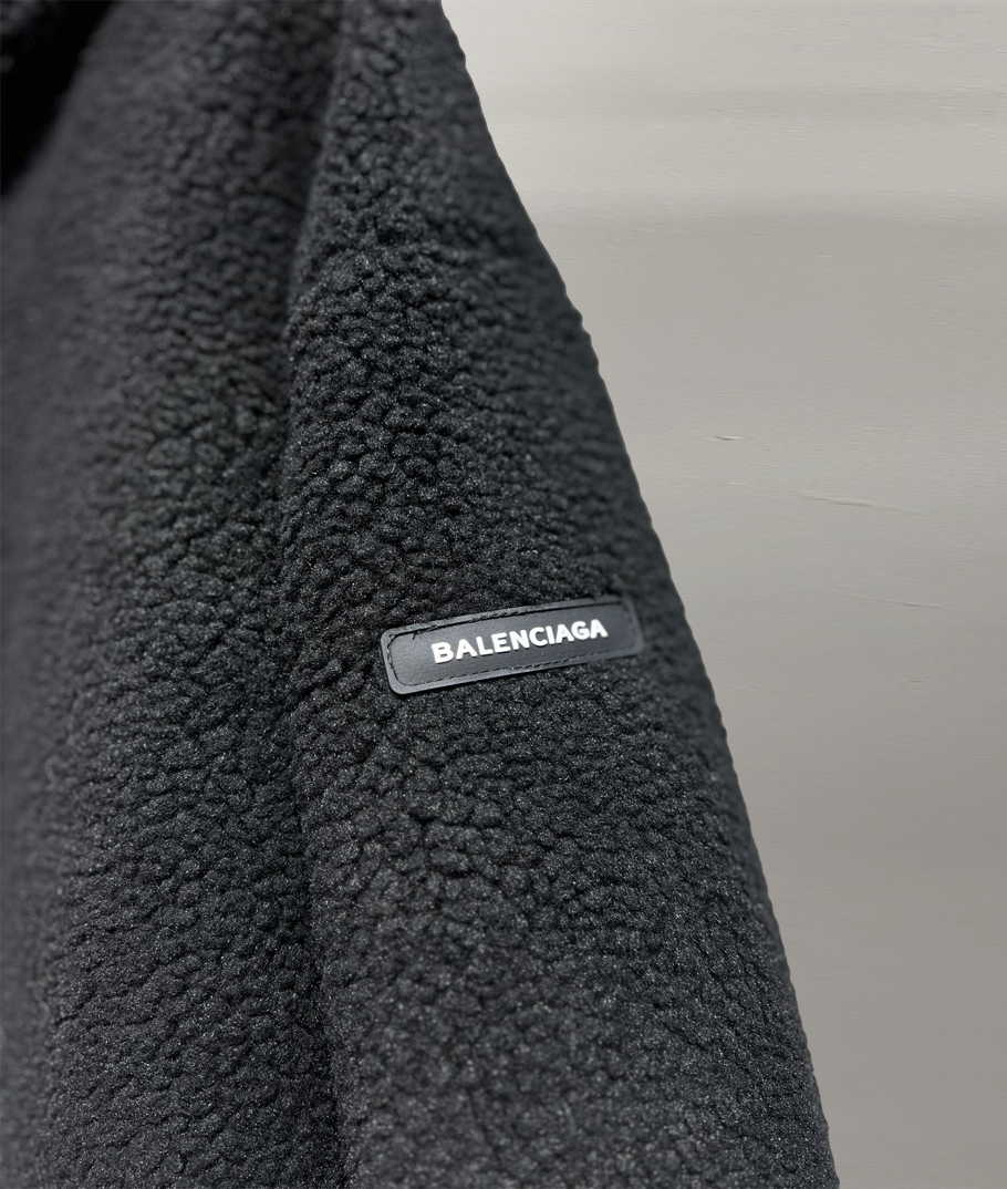 バレンシアガ「Balenciaga」‌最新24 FWカフステディラム毛リバーシブルレザージャケット