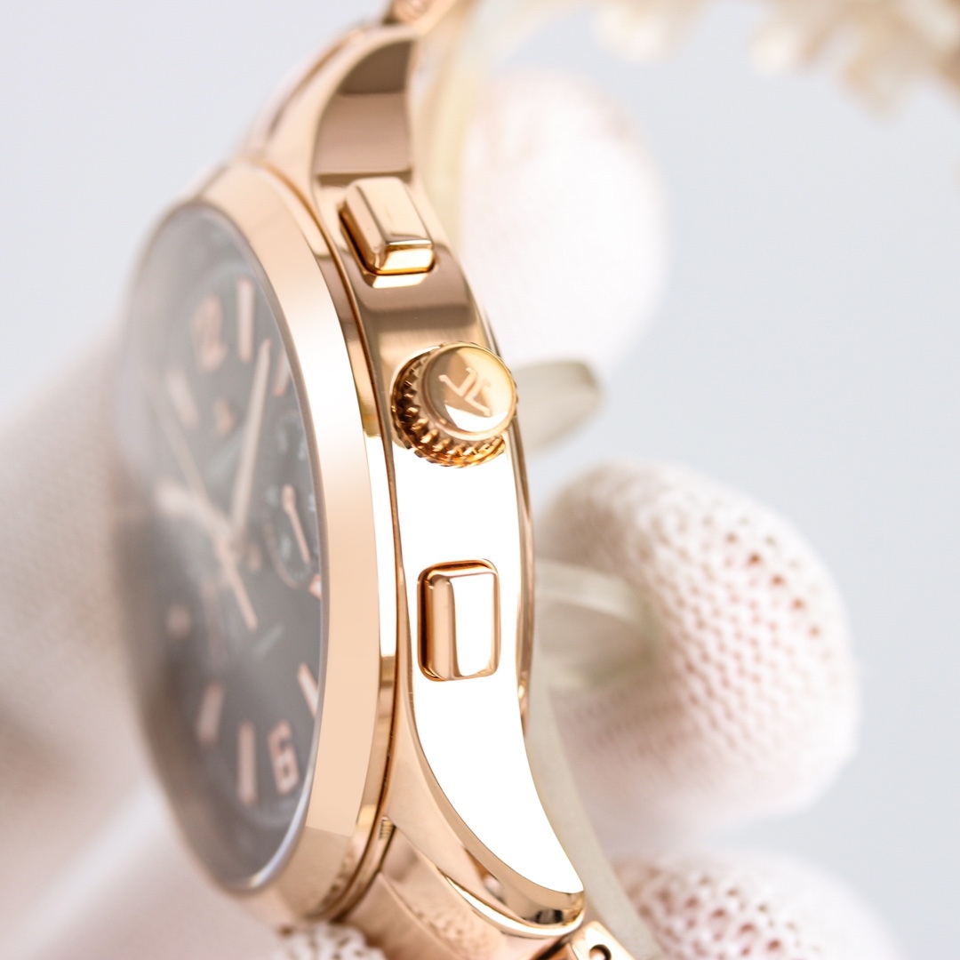 ジャガー・ルクルト［Jaeger-LeCoultre］ノーストラシリーズ 42MM