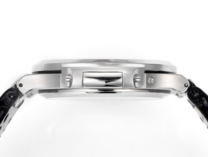 パテック フィリップ「Patek Philippe」「鋼王の王」ウォッチ 5712GR-衝撃的デビュー