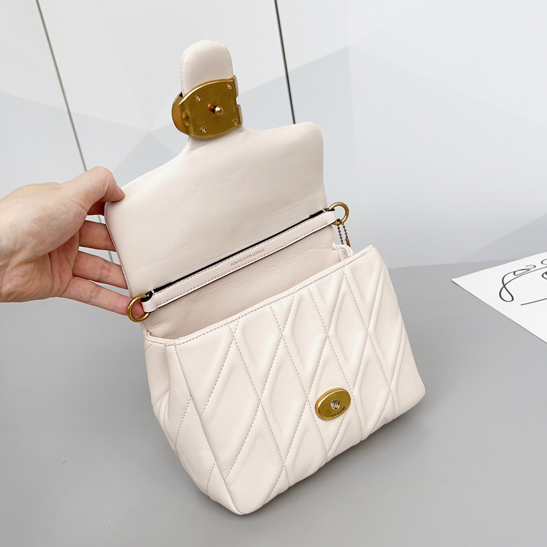 コーチ(Coach) タイムズ スクエア タビー ショルダー バッグ・キルティング - CW629 B4/HA