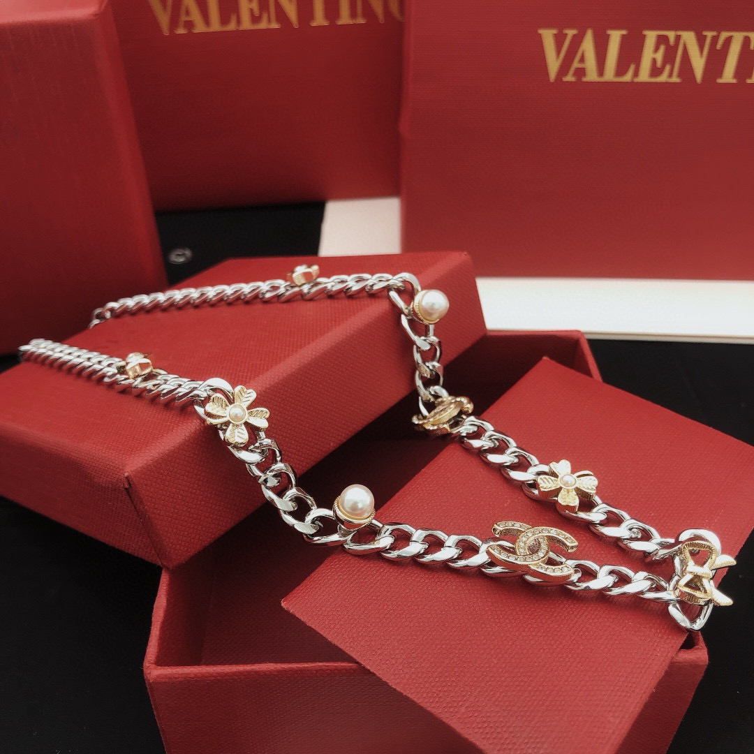 シャネル「Chanel」Ruban ビジョワール ネックレス42cm