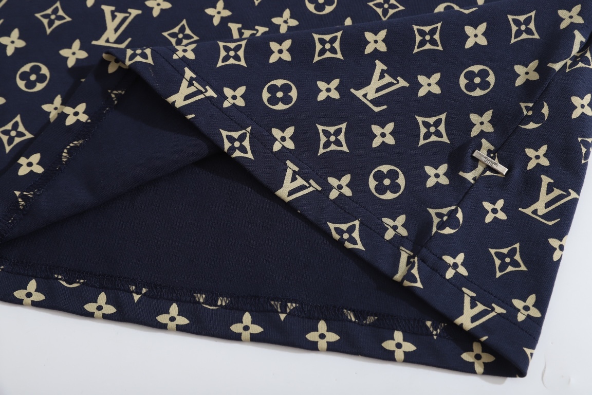 ルイ・ヴィトン「Louis Vuitton」モノグラムオールオーバー 半袖Tシャツ