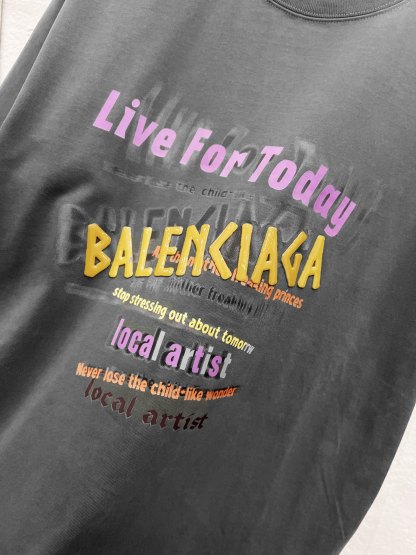 バレンシアガ「Balenciaga」ハイネックプレミアムコットン半袖Tシャツ