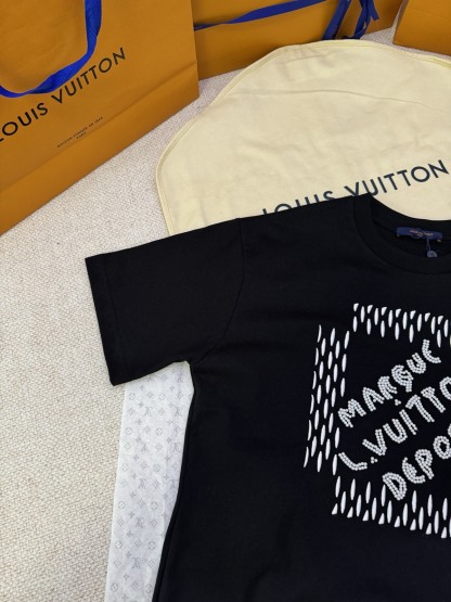ルイ・ヴィトン「Louis Vuitton」モノグラム ビーズ エンブロイダリー Tシャツ