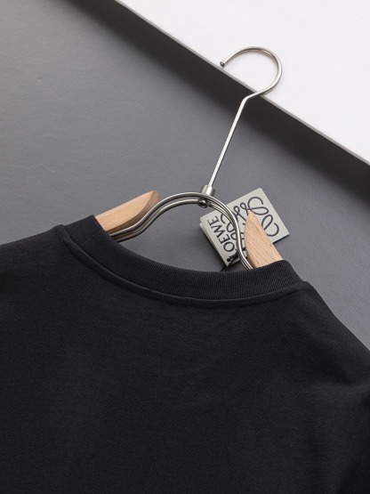 ロエベ「Loewe」マルチカラー レター エンブロイダリー Tシャツ