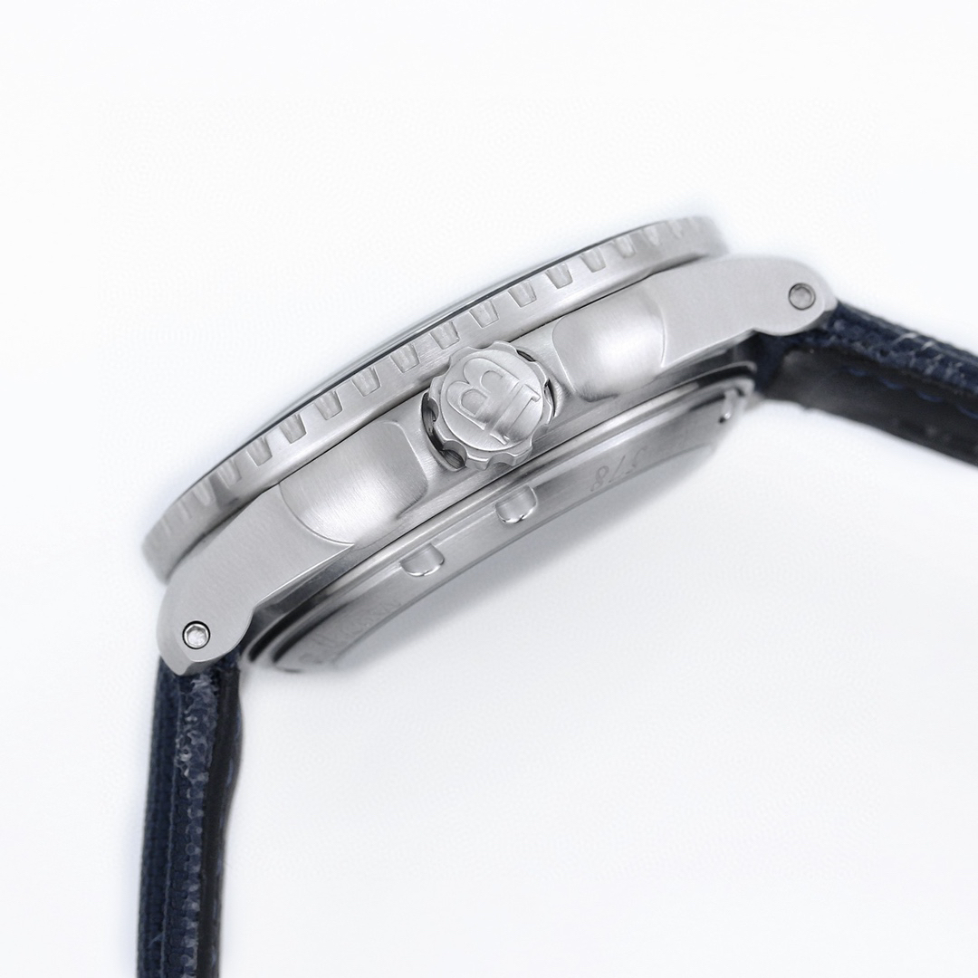 ブランパン「Blancpain」フィフティ・ファゾム自動巻きダイバーズウォッチ45mm