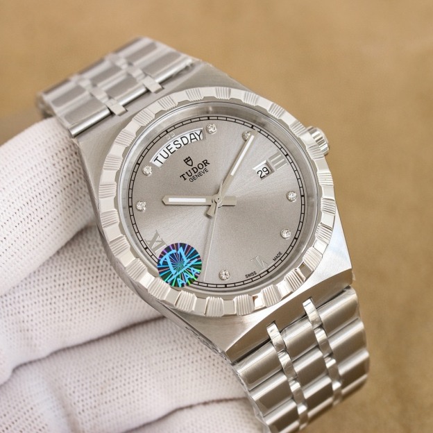 チューダー「Tudor」ブラックベイ シリーズメンズウォッチ41MM