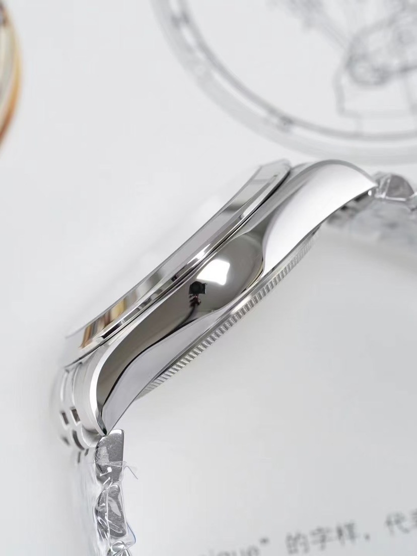 チューダー「Tudor」ブラックベイ 1958 シリーズメンズウォッチ39MM