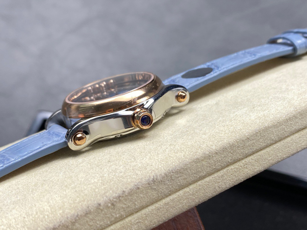 ショパール「Chopard」ハッピースポーツレディースウォッチ30mm