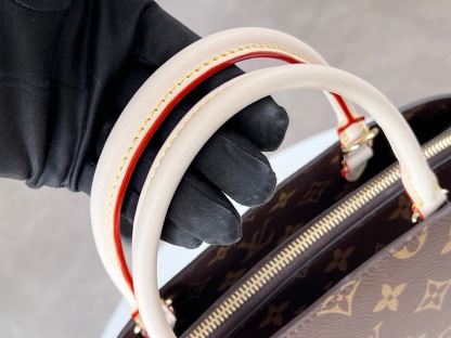 LOUIS VUITTONグラン・パレgrand palais size：34x24x15cm m45898