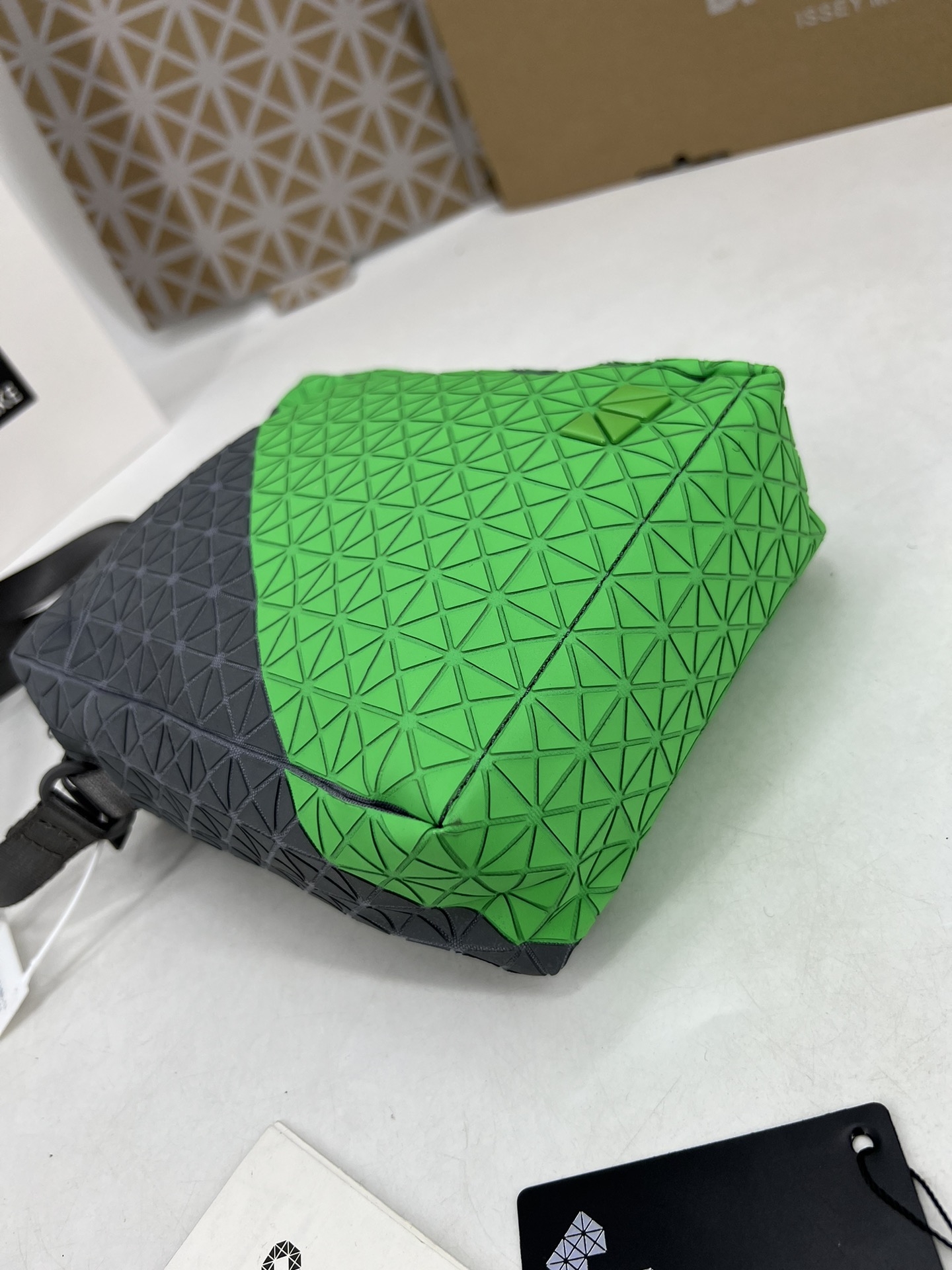 イッセイ・ミヤケ「Issey Miyake」  KURO PATCHWORK ショルダーバッグ