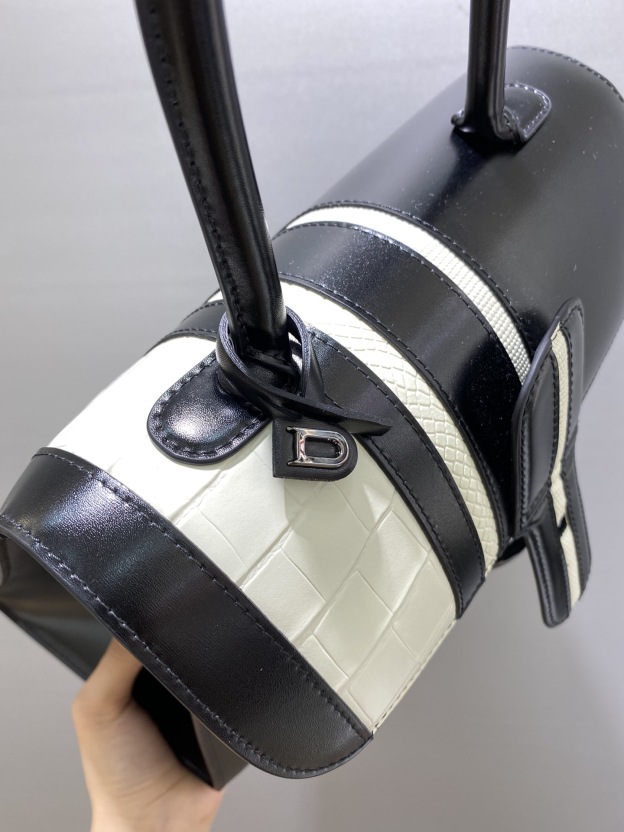 デルヴォー「Delvaux」 BL シリーズ ボックスレザー＆ホワイトリザード ハンドバッグ